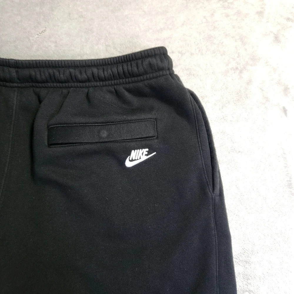Nike item specifics